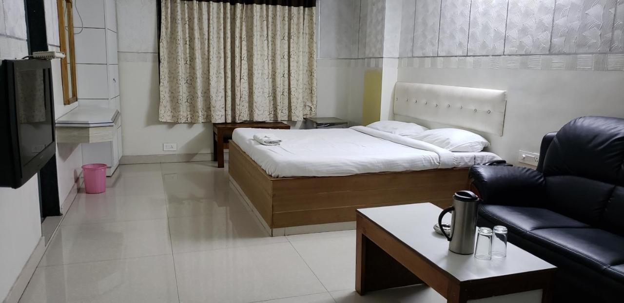 Sarovar Hotel Visakhapatnam Exterior foto