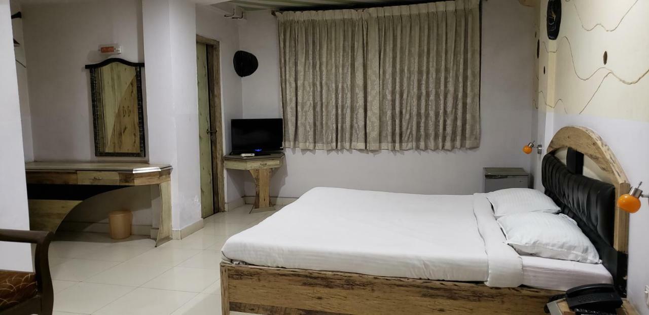 Sarovar Hotel Visakhapatnam Exterior foto
